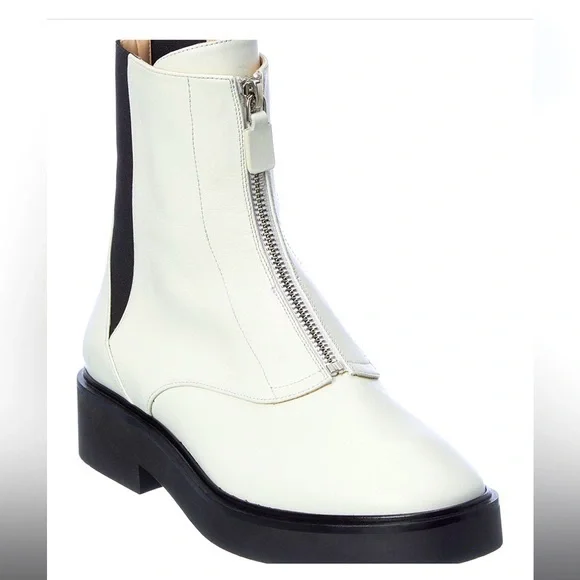 NWOB Stuart Weitzman Lodge Zip Leather Bootie - Picture 1 of 3